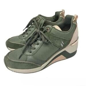 Skechers Million High N Fly Suede Wedge Heel Sneakers 10